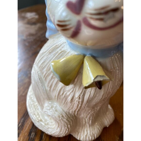 Vintage Hedi Schoop Hollywood CA Ceramic Cat Figurine With Blue Bow & Bells - Picture 6 of 7